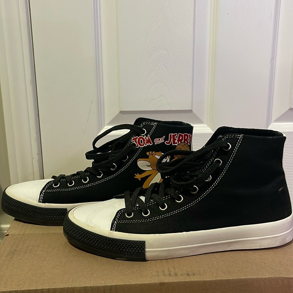 Zara Tom & Jerry High-Top Shoes